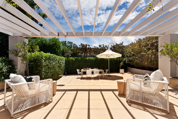 Terrasse et pergola à Saint-Vincent-de-Tyrosse